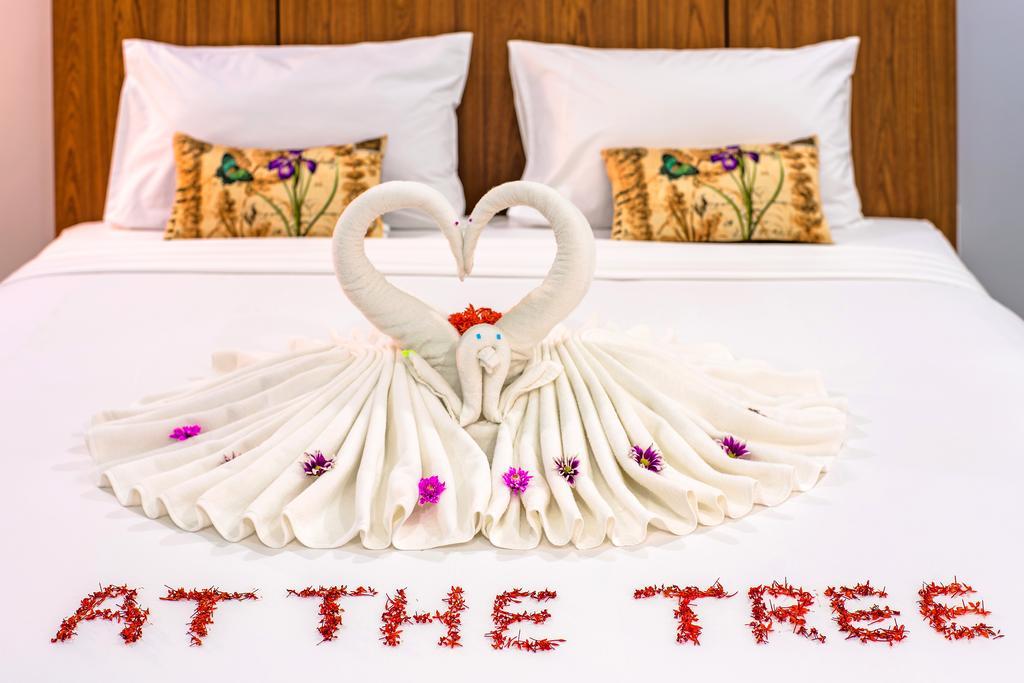 الشقق الفندقية Rawaiفي  At The Tree Phuket الغرفة الصورة